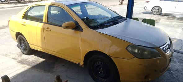 سلام عليكم بي واي دي كير مكينة كورلة موديل ١٣ سيارة شوفت عين تبريد شغال راعيها صديقي سنوية ضايعة مقدم بيها بلاغ اوديك ع راعيها سعرها ٣٠ ***********
