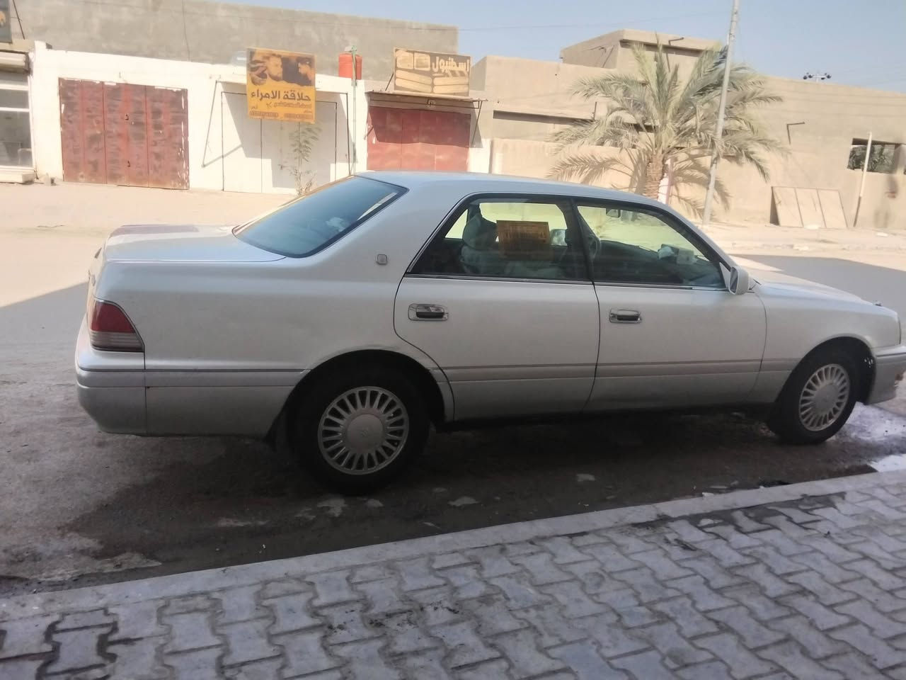 سلام عليكم راس الثور فلات للمراوس فقط 
تفاصيل على الواتساب ***********
