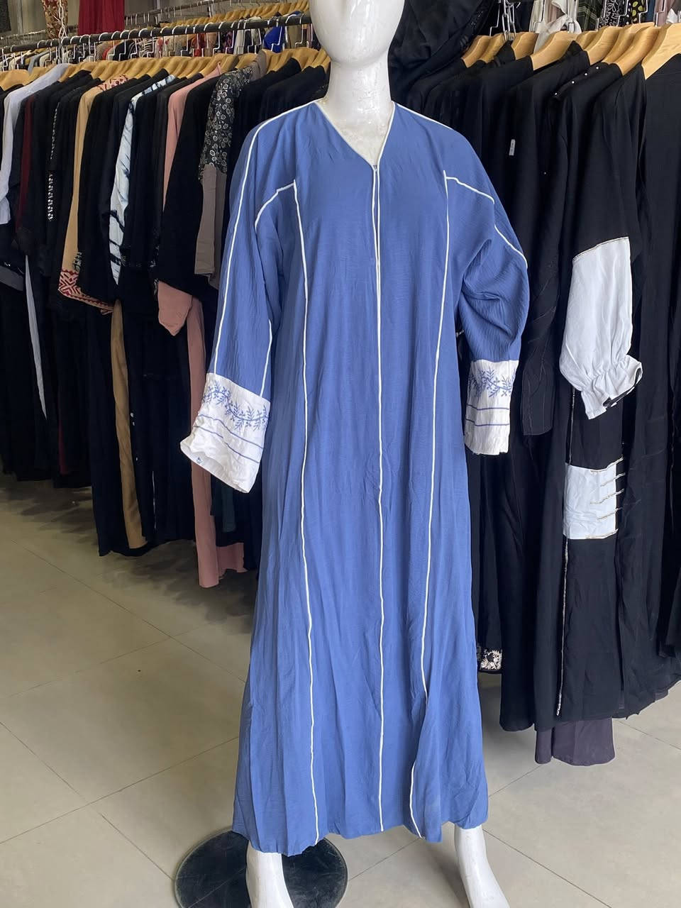 نموذج من كسر اليوم عباية + بشت نسائي ❤️ الفرع الاول


**إذا كنت صاحب هذا الإعلان وتريد حذفه لأي سبب، رجاءا أرسل رسالة إلى الدعم الفني**