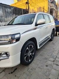 مكلف بنشر لاند كروز جكساره مديل 2021 اصل بريم 3 دكم DVD موصفات معروفه ...