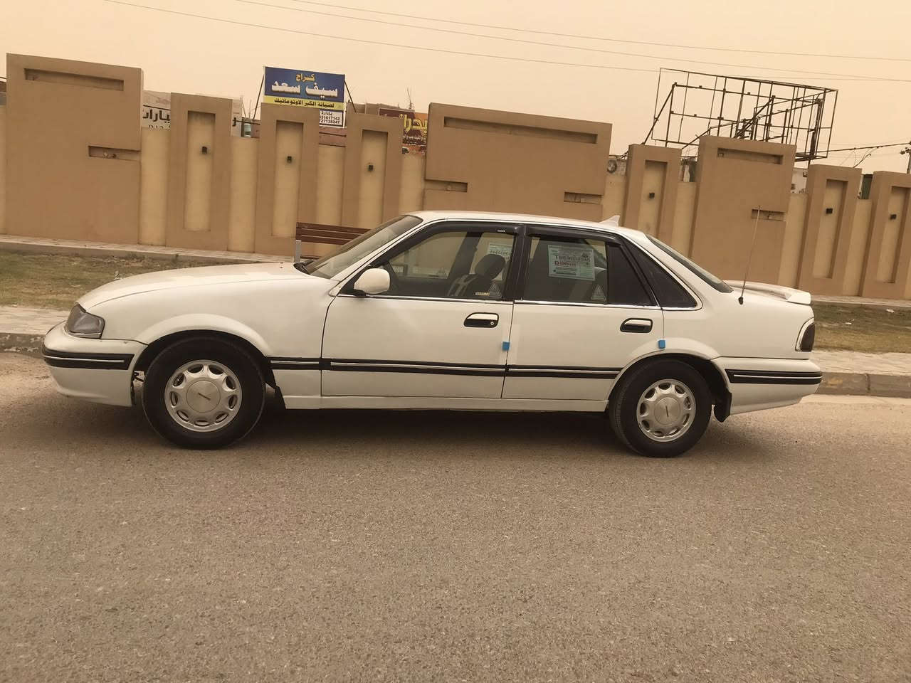 سلام عليكم من رخصت لادمن المحترم 
للبيع دايو برنس موديل 1995
كير محرك كفاله مصبوغه حزام بدون ضربه
سياره جاهزه تخم تاير حداديه كامله صدر جديد
تبريد ثلج شرط متصرف عليها ربع
رقم بغداد تحويل مباشر مجهزها مال جناي
السعر 42
وبيها مجال للشراي
مكان سياره الفلوجه الكورنيش 
للستفسار 
اتصل ***********
***********
