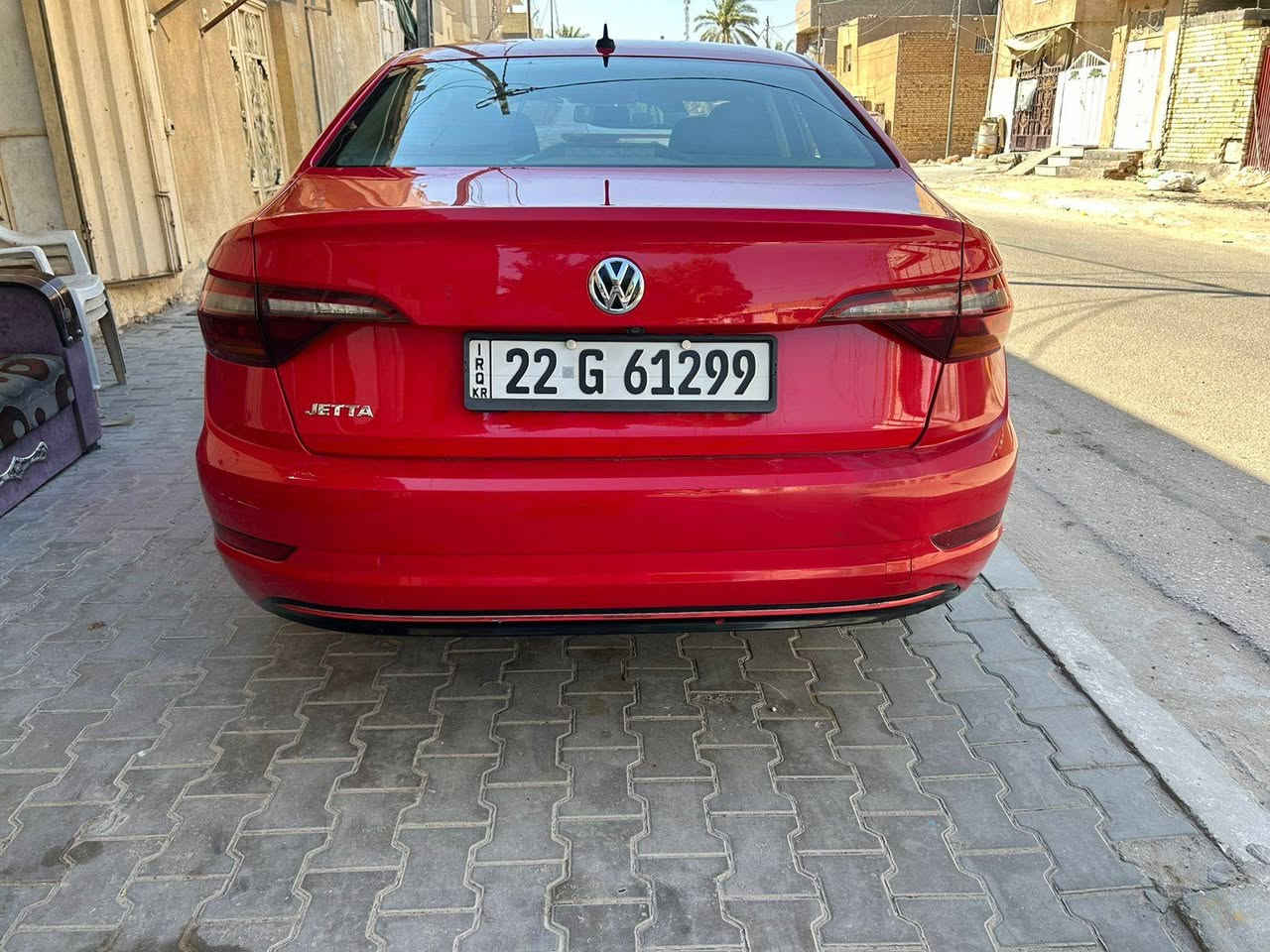 السلام عليكم 
فوكس واجن جيتا 2019
مواصفات s
اللون احمر 
مواصفات معروفة رادارات امامي خلفي وجانبي 
هندبريك بصمة 
گير اوتو وعادي 8 نمر
شاشه كبيرة 
ويل كب
السيارة بدون صبغ بيها فقط الدعامية الامامية تبديل بسبب السرقة ، وبيها بارد بالباب الخلفي حادث بالعراق 
ايرباك سليم عدا البردة مالت الباب الخلفي
الرقم اربيل 
متواجد في اربيل 
السعر 135 
التواصل *********** واتساب واتصال 
صور الحادث مرفقة مع الصور
