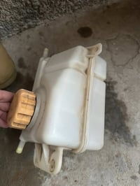 غراض افيو للبيع عقل وضفيرة مجول بنيد قبق جنطة باب يمنى خلف الصدر  ودوا...