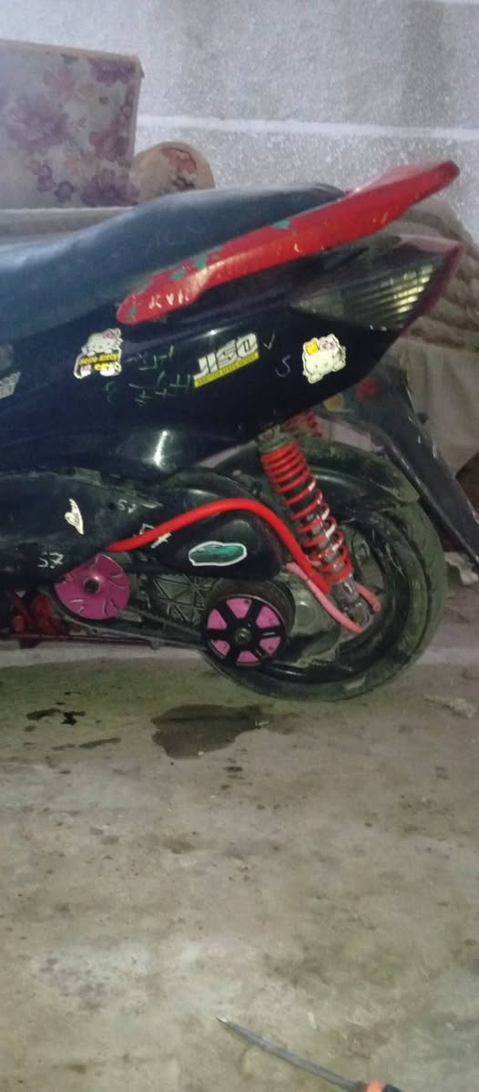 السلام عليكم اخوان دراجه للبيع الدراجه صارف عليها صرف الله شاهد ملف جديد باتري جديد فلتر شوته دهن امزويل كله كتف شحن كابريتر بلادي اشتريته ب 75الله شاهد كلجات رياضي يدات رياضي صونده اكسل رياضي ول شوته رياضي وبعد كم شغله الدراجه اعتقد جبنته طكت لن ذب دهن ابيعلك كوم حديد مكينه ما مكفوله مو تكلي مكينه هيه تمشي عندك 90 شرط نص نكره بس ابيع ما مكفول ابيع 225 اخوان اكو عندي غراض هم لل يريد كابريتر قفاز كلجات رياضي وكلجات بلادي مصبوغ وبعد شغلات ***********بغداد متواجد واتساب ورصيد
