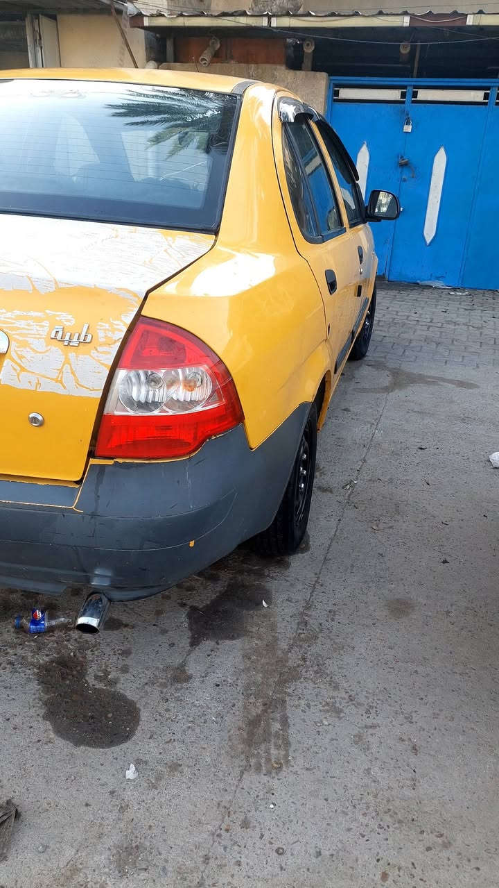 السلام عليكم  طيبة موديل 15 بيه طخات باب السايق وبخشم البنيد معروضة 30 وبيه مجال هاتف *********** العنوان الحرية شارع الدور العريض
