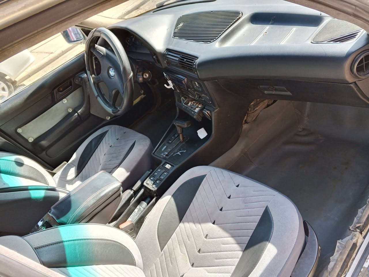 سلام عليكم بي ام525للبيع كير توماتيك تبريد مكينه25فل رقم جديد كركوك تحويل وكاله السعر 43 الرقم*********** المكان اربيل
