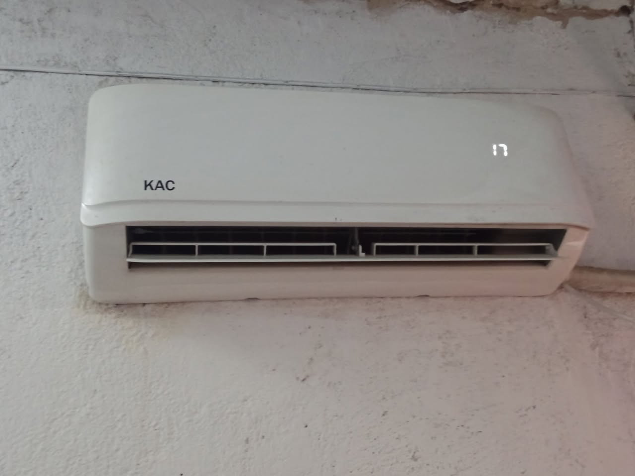 سبلت ابو طن هوا ثلج استخدام قليل اخو جديد اي عطل مابي عل فحص فقط يحتاج غسل سعره 300وبي مجال


**إذا كنت صاحب هذا الإعلان وتريد حذفه لأي سبب، رجاءا أرسل رسالة إلى الدعم الفني**