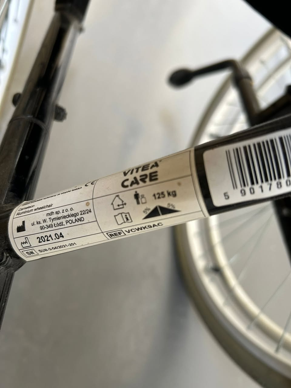 السلام عليكم عربانه للمعوقين او ذوي الاحتياجات الخاصه صناعيه بولدنيه اصليه سعره 300 لف 
***********
