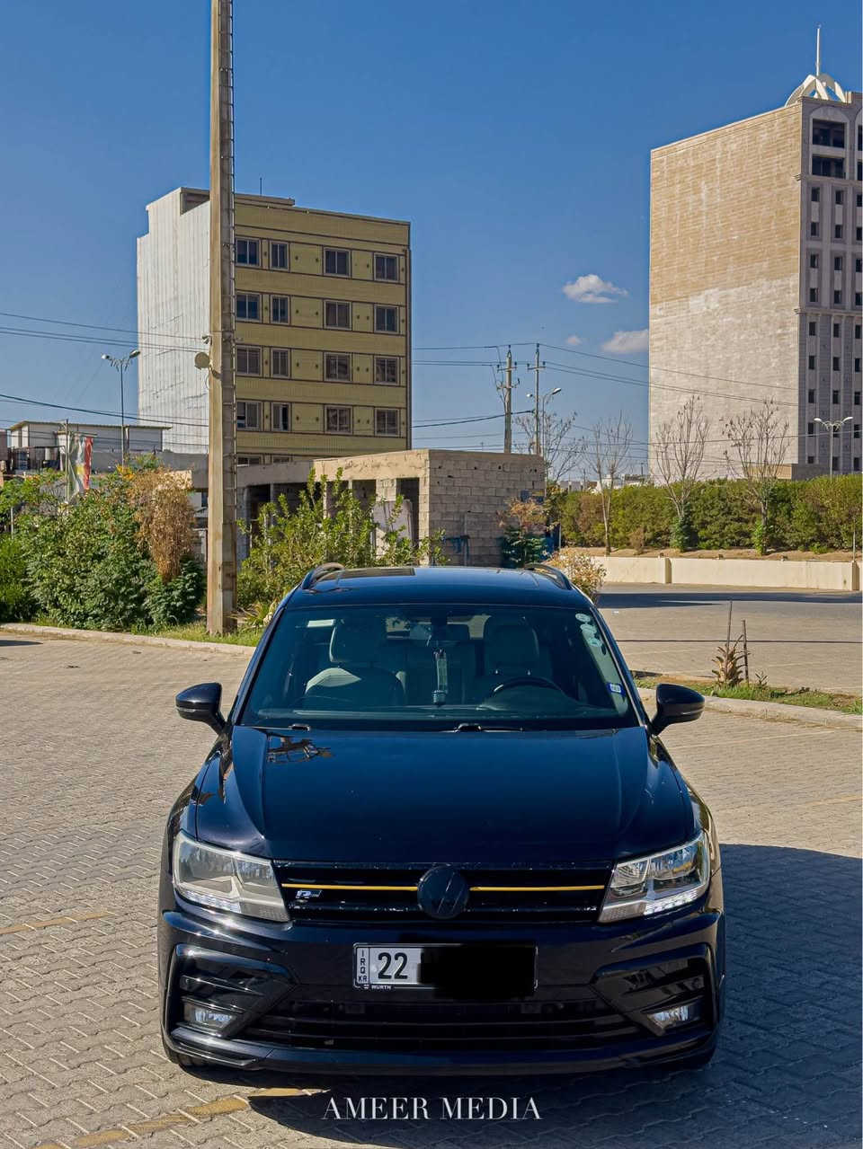 ‎سلام عليكم
‎للبيع او مراوسة حسب القناعة 
‎تيكوان  2021 Se R-line black 
‎مواصفات :دبل اكسل،7 وضعيات قياده،رادارات 360،داخل أبيض،بانوراما.
‎السيارة مابيها اي مصرف الهزة والسنوية و طخم تايرات جديدة ماشية 56 الف ميل 
‎بيها قطعة صبغ وقطعة تبديل نفس اللون وبيها 3 أماكن صغيرة تكحيل 
‎سعر 177 ورقة وبيها مجال للطيبين
***********
*********** أربيل, العراق
