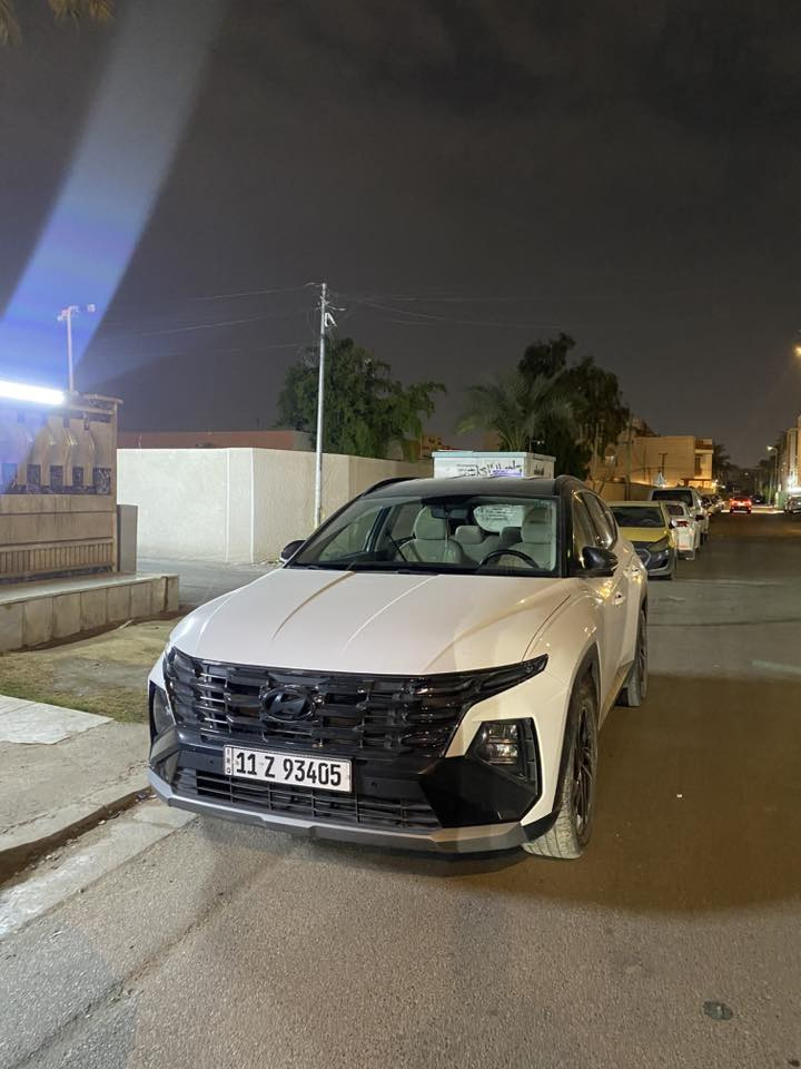 السلام عليكم توسان 2025 للبيع السياره ماشيه 18 الف ***********
