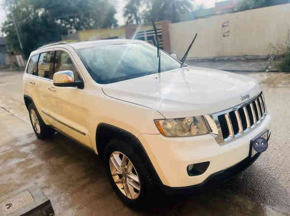 السلام عليكم للبيع جيب 2011كندي كفاله عامه من الصبغ والضربه بيها مكانين بارد فقط اقل من شبر 👍
كير محرك تخم تاير جديد كله وضع شركه 
سياره جديده معنى كلام مال جناي ماشيه 160كيلوا
زيرو زيرو سياره رقم بغداد بسمي تحويل مباشر 👍
مكاني ديالى بيع فقط بس جناي يخابرني👍
سعر 183وبيها مجال حگ جيه ❤️
***********
