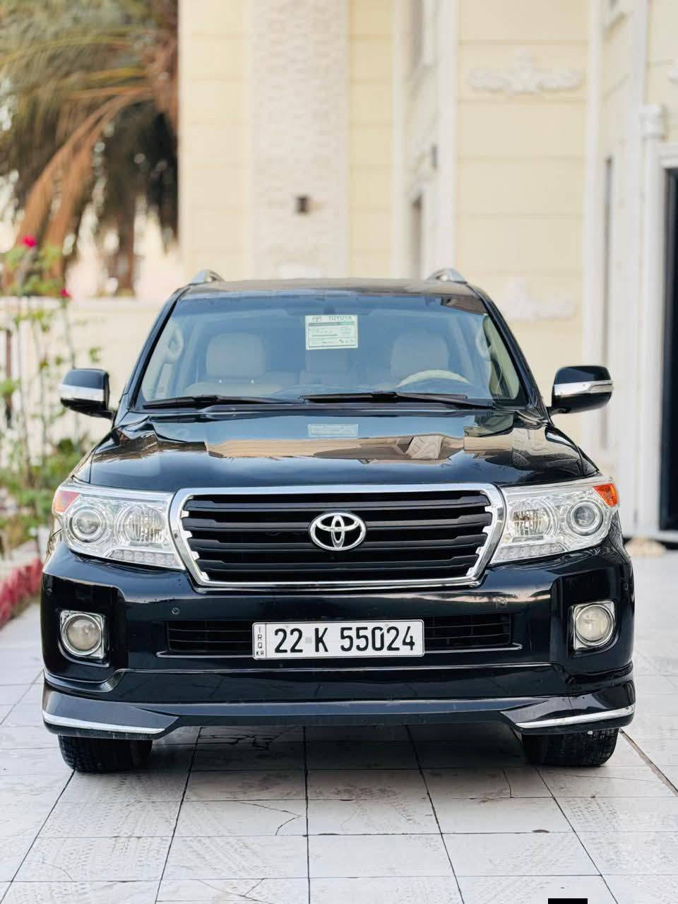 ‏‎سلام عليكم
للبيع فقط 
لاندكروز 🔥 2012 💣 فطيم 🚀 GXR
السياره احله من الصور بالحقيقه 
فول مواصفات 1/1 💯 :
1- فتحة 🕳️
2- بصمة 🔐
3- محرك وكير كفالة 
4- حساس خلفي وامامي 🎶🔊
5- ثلاجة 🥶
6- 2 كراسي كهرباء ⚡
7- تشغيل عن بعد 💥
8- شاشات عرض 💻
9-كامرات 2 دوارة 👀
10- 8  ايرباك 
11-دفع رباعي 🎮
12- رقم اربيل بأسمي 
حجم المحرك: 4000 ✅ 
معروفة موصفات الفطيم فول 
ملاحظة / السيارة  بيها 4 قطع صبغ فقط رش بدون دواخل خلاص باقي السيارة كفالة وشرط الفحص ✅  
جديدة بمعنى الكلمه شرط تراي زيرو  تخم تاير حدادية تبريد جاهزة من كلشي مابيها اي نقص وبالعافية ع تكون من نصيبه
بأسمي شخصياً  تحويل مباشر  

🟩 السعر المطلوب ( 275 $ )💸وبيها مجال شويه 🔐                          

 لاستفسار الاتصال ع الارقام ‏‪***********‬‏

تحياتي لجميع 🌹 🌸 🙏🏻
