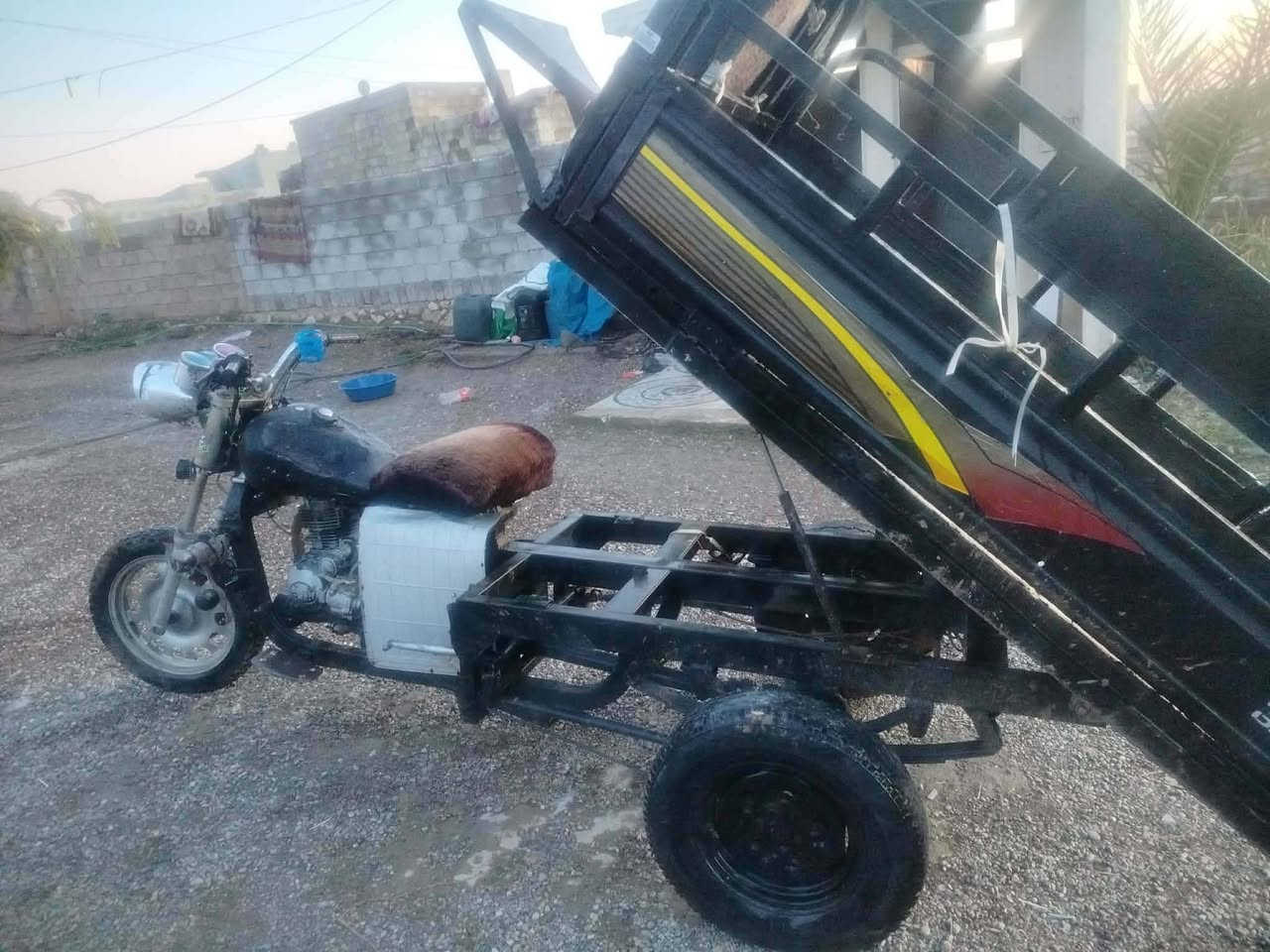 ستوته للبيع نضافة فول شاصي شرط محرك شرط كهربائية شقالة كلشي شقالة شرط النضافة السعر ٦٠٠ وبيهة مجال اتصل على الرقم. ***********
