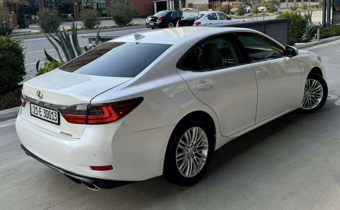 بۆفرۆشتن. 🤍✨🤍 للبیع 

لێگزز ES 350 مۆدێل 2017 
 فوول مواسەفات ES 350 
٦ بستۆن مەکینە ٣.٥ 

سعر /في التعليق يتم الرد فورا على المسنجر ✍🏻

نرخ/ لە کۆمێنت بنوسە یەکسەر وەڵام دەدەیتەوە 📮

مۆبایل /  ***********☎️
‏‎‏‎شوێن : سلێمانی 

سەیارەکە تەنها ٣ پارچەی بۆیاخە بێ ناو ماباقی 
هەموو گیانی بەشەرت و زۆر زۆر جوانە و 
بێ چاڵ و شوخت زۆر تازە و جوانە 
پێش و دوای کەپسە .. 🔷
مەکینە و گێڕ بەشەرتی یەک مانگ نەکراوەتەوە 
و خەلەلی نیە بەشەرت ..🔷

مواسەفات ١/١ ES 350 فوول 
(( بەصمە ،، سڵاید ،، شاشە گەورە ،، کوشن سارد و گەرم سوکان هیتەر ،، ڕادار پێش و دواو لاکان ،، تەحدید سورعە خۆی ئۆتۆ ماتیکی سوکان و ئیستۆپ و بەنزین ئەکات  ،، کوشن خەزن لایت لید و عەدەسە ،، هەردوو کوشن کارەبا ،، ٣ مۆدی لێخۆڕین ،، شاشە و ڤۆلیۆم ،، کامێرا و حاسەی ٤ لاکان ،، ٣ گێڕ و گێر سپۆرت و گێری سوکان ،، و زۆر مواسەفاتی تر  )

٤ تایەی لۆکی بیلادی لە ژێرە 🔷
تەحویل و غرامە بەشەرت 🔷
سەنەوی و ڕەقەم و هەموو شتێکی تازەیە
