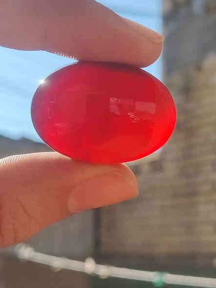 تحفه من العقيق اليماني كرزي الكرز الطبيعي
سعر 75 الف ✔   حجم القطعه 3 س و 3ملم
***********
توجد خدمه توصيل
