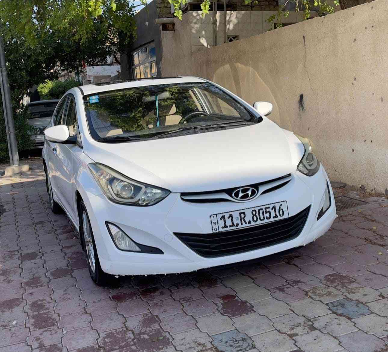 سلام عليكم
النترا ٢٠١٦ خليجي 
سنوية بسمي لل ٢٠٣١رقم بغداد نگليزي
فول مواصفات للاخير 
مكينه 1800 دوش 
ضرر الدوسه صبغ و بيها تكحيل فقط كما موضح في السونار 
مواصفات؛ 
سلايد روف
تحكم ستيرن جهتين 
ويل كب 5 شاشه تاب 
ايكو تقليل صرف 
لايت زنون عدسه ولد امامي وخلفي 
تبريد قطعتين ،
تخم تاير جديد وحداديه جاهزه من كلشي 

الاستفسار ‭٠٧٨٦ ٢٤٥ ٤٠٤٠‬

السعر :: ١٣٥ وبيها مجال
المكان ميسان
