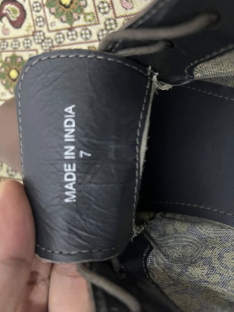 حذاء جلد طبيعي ماركه عالميه نظافه 95% قياس 41 ستندر تلبس قياس 42 رجل ناعمه صناعه هنديه فاخره سعر 30 الف فقط تنباع ب الباله ب ٦٠ و ٥٠


**إذا كنت صاحب هذا الإعلان وتريد حذفه لأي سبب، رجاءا أرسل رسالة إلى الدعم الفني**