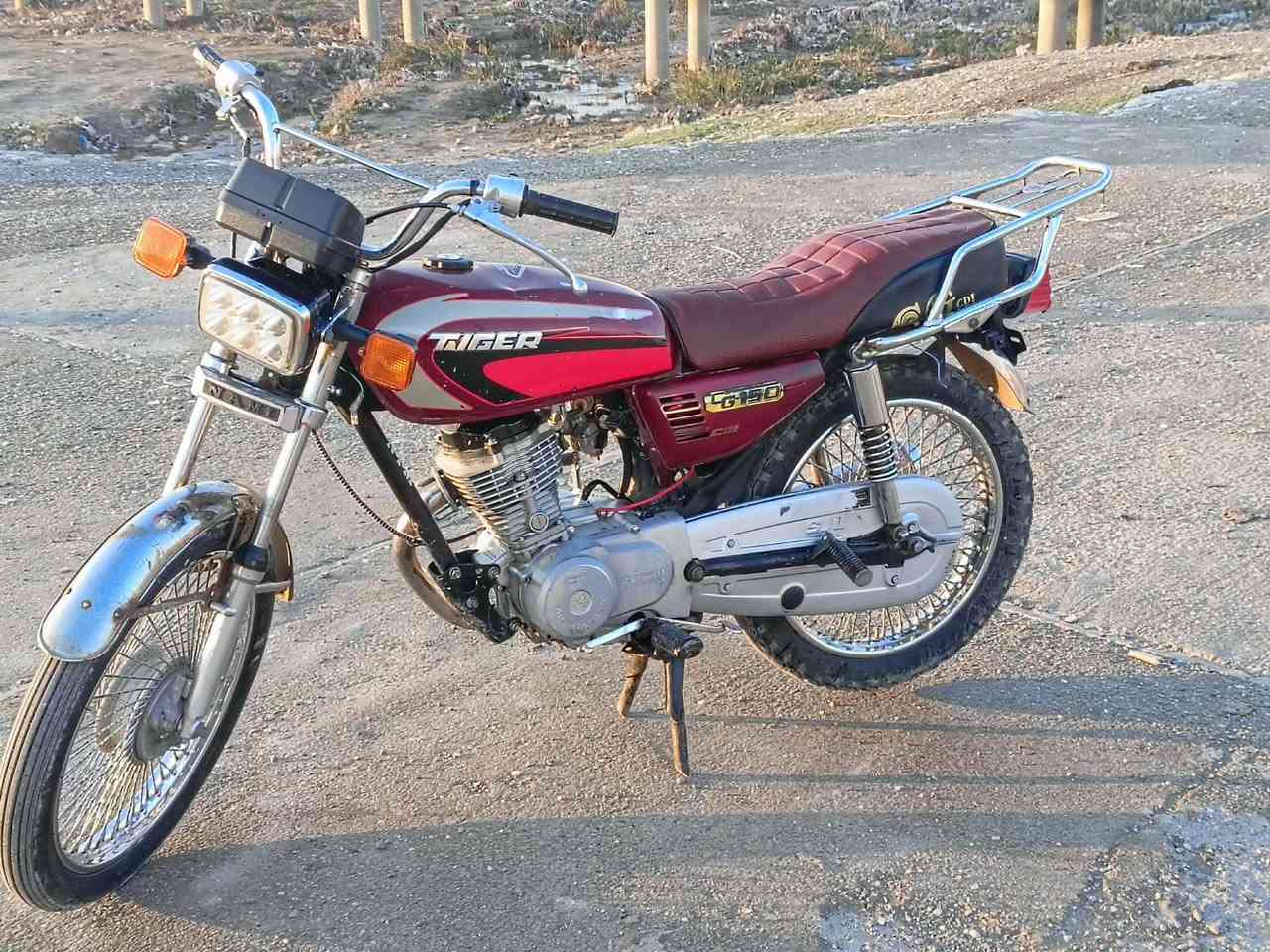 تايگر 19محرك مفتوح شرط لاصرف ولابخار كهربائية شغاله 280وبي مجال
***********
