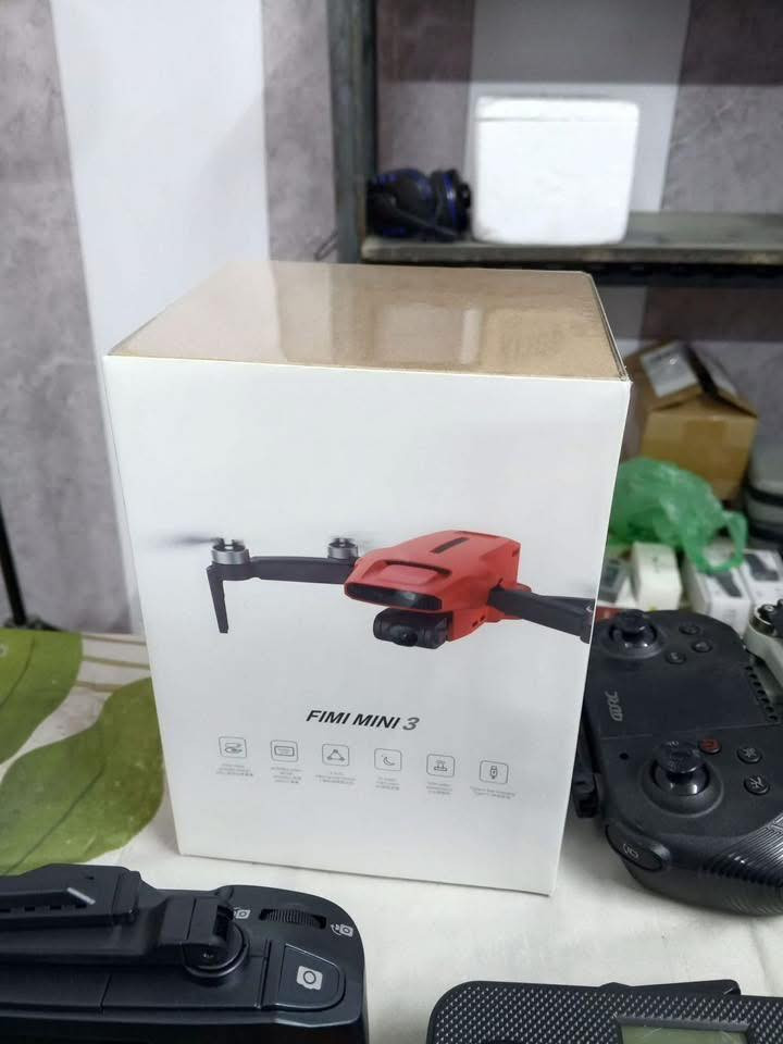 السلام عليكم 
درون fimi mini 3 
طايره مرتين فقط 
وياها رام 256
وبطارية ثانيه 
سعرها 400 قفل قفل قفل
مكاني بصره 
***********
