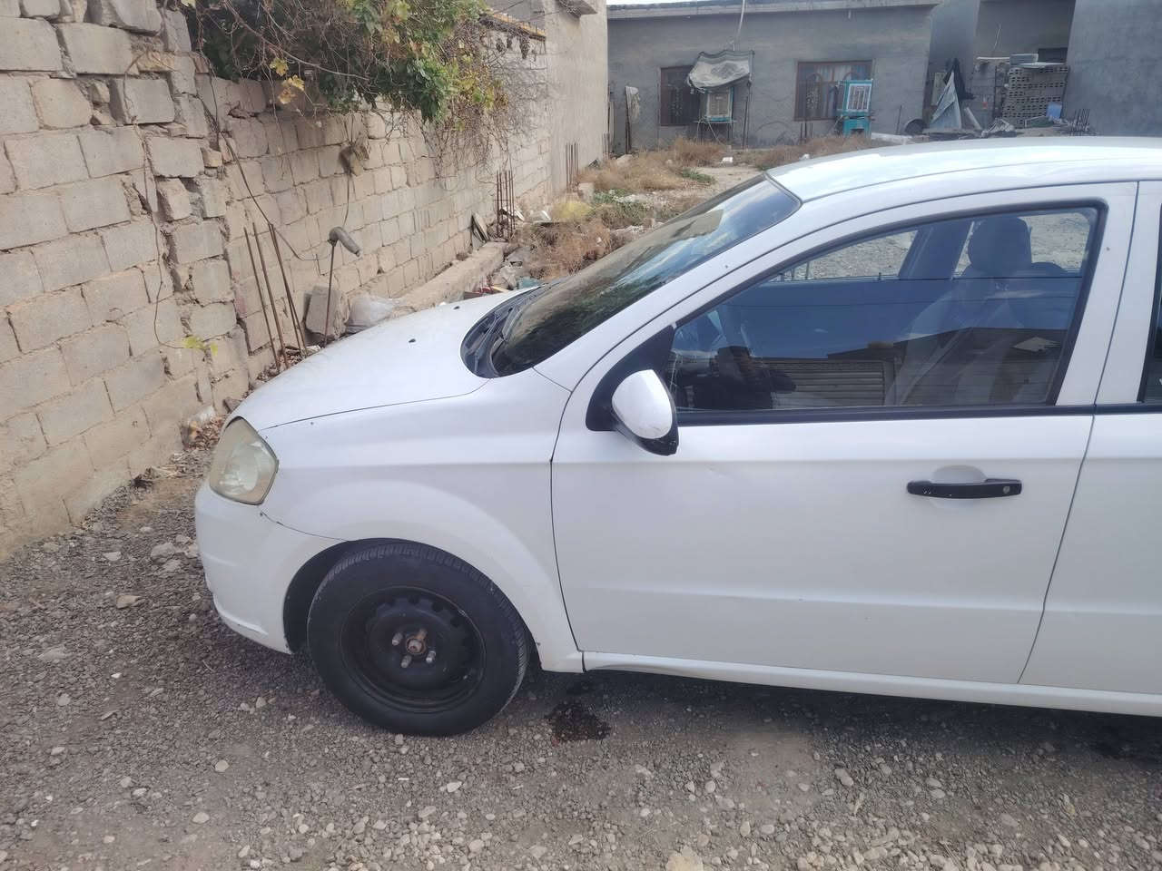 افيو 2009 خليجي مكينه 1600 كير اوتو مكينه كير حداديه تخم تاير كله جديد رقم بغداد الجديد مكفوله من التبديل والضربه جاهزه من كل النواحي السعر 66 مكان بابل العلويه شريفه 
***********
