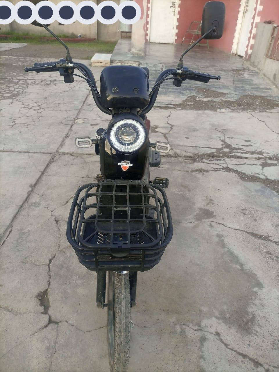 ماطور شحن مستخدم ونضيف
السعر ٣٠٠ وبيه مجال ***********
