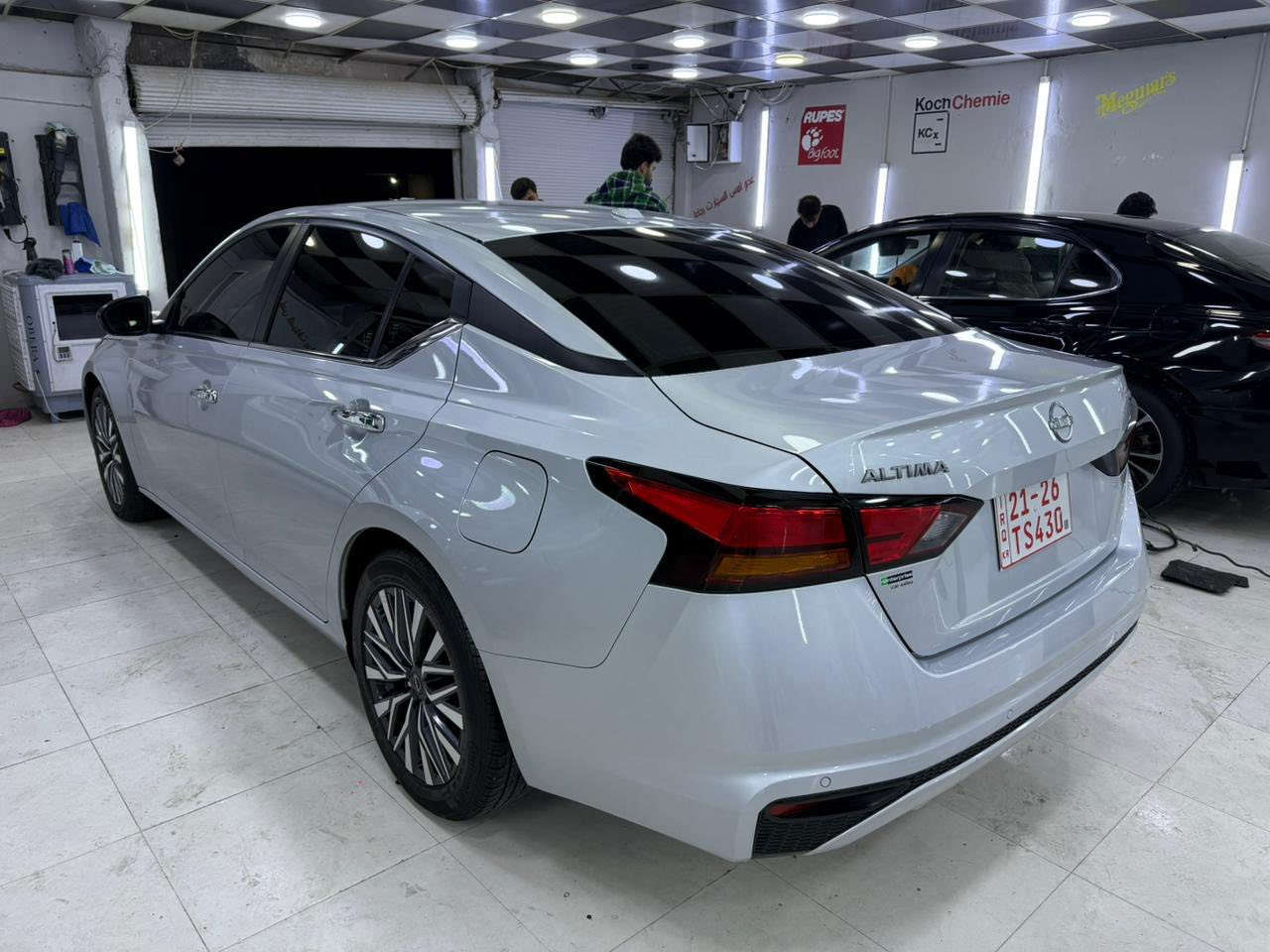 السلام عليكم
@نيسان التيما SV✈️موديل : 2024

اللوان : سلفر 

حجم المحرك : 2.5L( 4,سلندر )👍
ملاحظة السيارة : بنيد شبرين بي فقط بدون  تعديل بدون تبديل بدون دواخل 100%👍  ايرباك فقط تكم ستيرن 
صور الضرر مرفق ✅ 

رقم الشاصي : 1N4BL4DV7RN360739

المواصفات : 
‏‎بصمة ابواب 
‏‎بصمة تشغيل 
تشغيل عن بعد : Remote Start
اوتو ستارات : Auto Stard 
اوتو ستارات : Auto Stop‎✈️
رادار امامي (تحديد مسار)
‏‎رادار جانبي (نقاط عمياء)✈️
‏‎رادار خلفي (التحذير من الاصطدام)❌
نظام : Eco👍
نظام : Normal
نظام : Sport
تحكيم ستيرين
لايتات ليد وعدسة زينون 
وبعد هواية مواصفات…
‏‎تفاصيل اكثر الاتصال علی ارقام التاليه
‏ -
☎️ اتصال: ***********👉
  
عنوان📍كركوك
