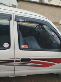 تويوتا هيلكس • ٢٠٠١ • تسجيل ٢٠٣٠