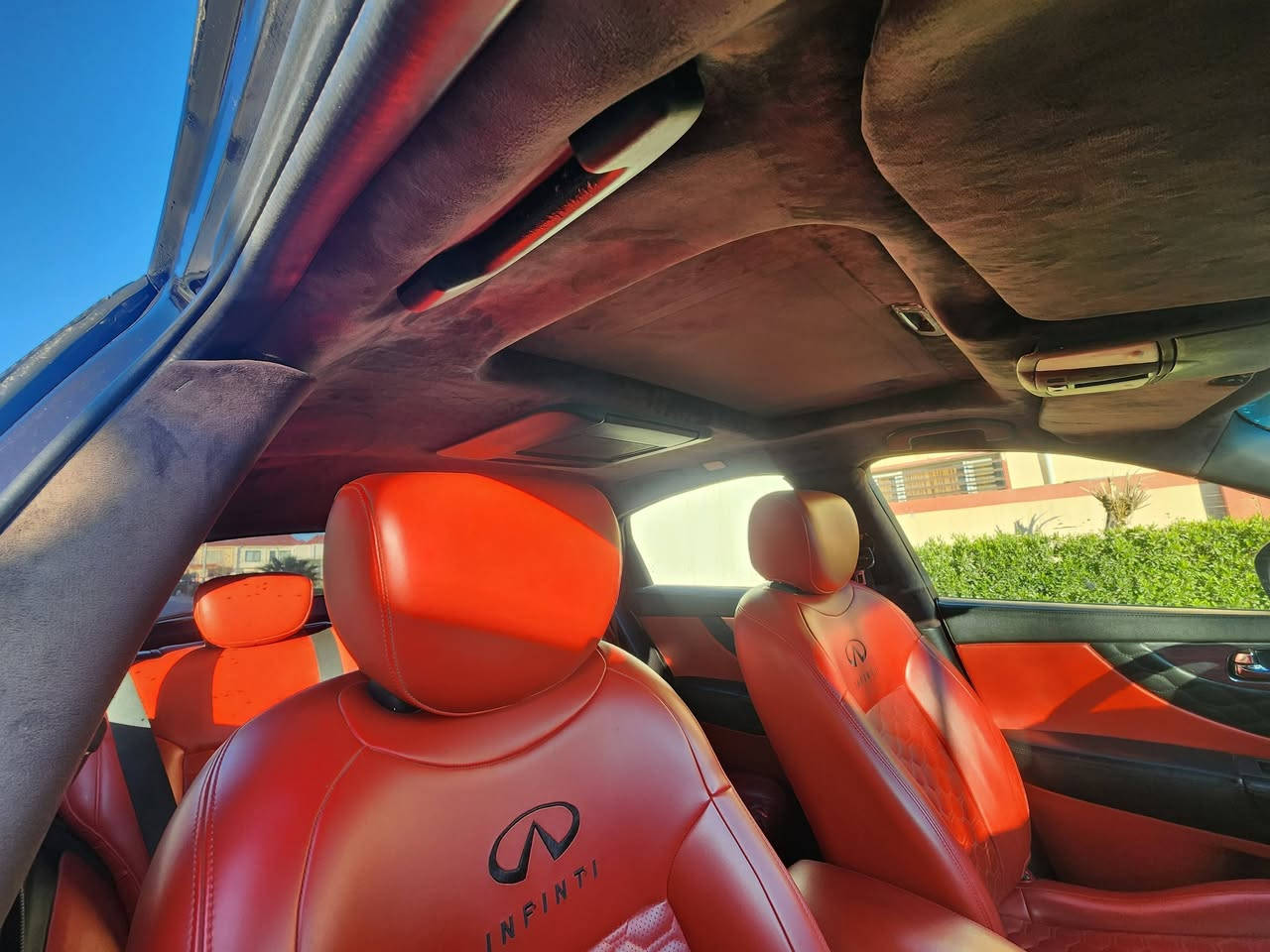 السلام عليكم
من رخصة الادمن

FX2009 

السيارة كاملة حدادية جديد وتخم تايرات مكينة وكير بشرط 

السيارة مصبوغة عام  للجمالية والداخل جلد فقط الجلد مال الداخل بسعر ٢٥ ورقة  المكان اربيل

السعر 105$

للمزيد من الاستفسار الاتصال بالرقم 

***********
