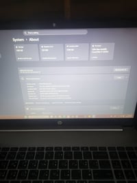 لاب توب hp الموصفات موجودة بالصور قبل 4 اشهر اشتريته للدراسة اريد ابيع...