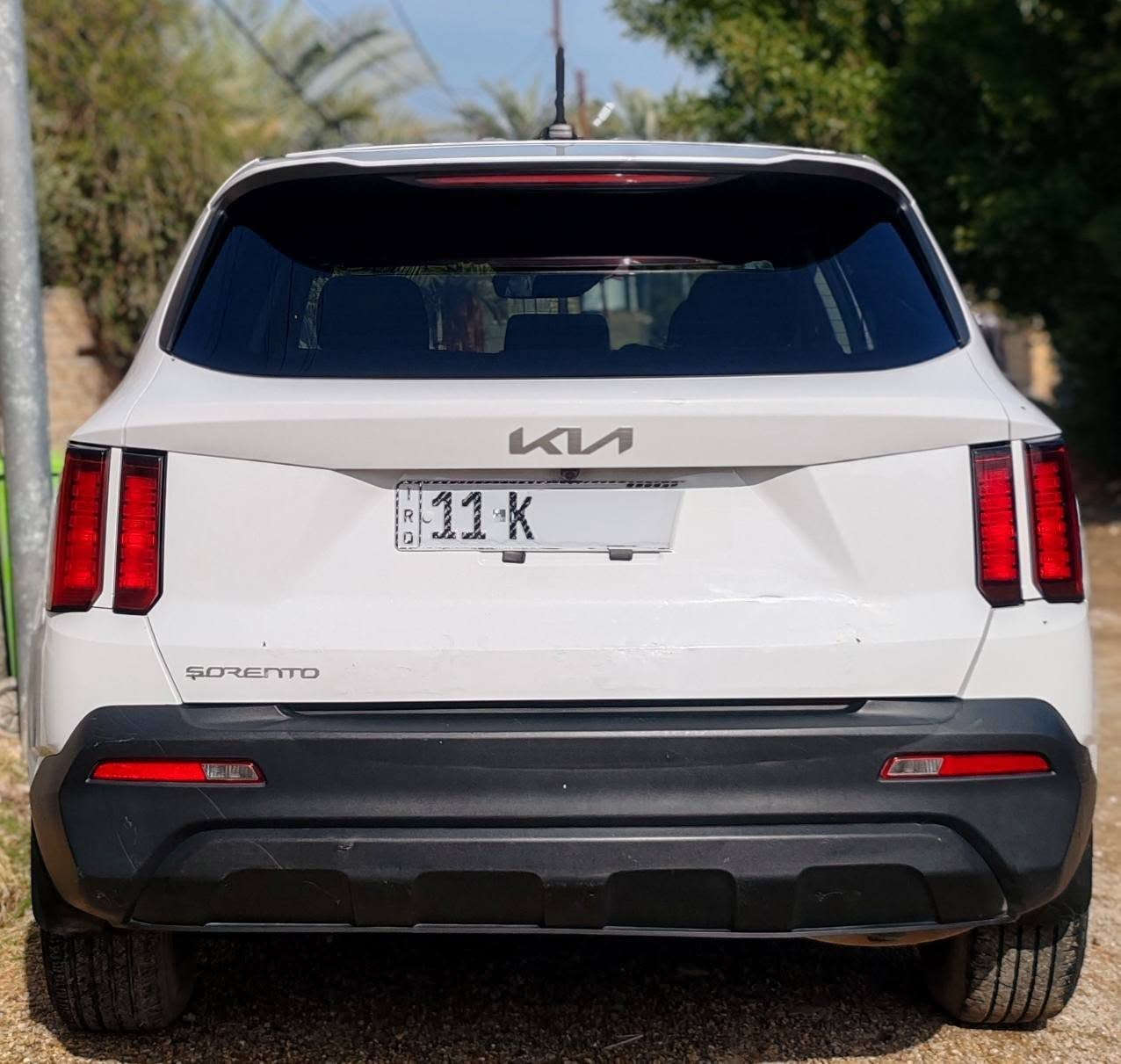 كيا سورنتو 2023 - وراد أمريكي 
#فئة LX | محرك 4 سلندر 2500 | 7 راكب
#ماشية 46,000 
#رقم بغداد دولي – #تحويل مباشر
✅ كفالة عامة من الصبغ
✅ #حادث خفيف (جزء من قبق الصندوق فقط)
✅ تصليح بارد بدون صبغ
✅ بدون إيرباك
✅ السيارة جاهزة ما بيها أي نقص
💰 السعر: مناسب
للأتصال 📞 *********** حلة, بابل
