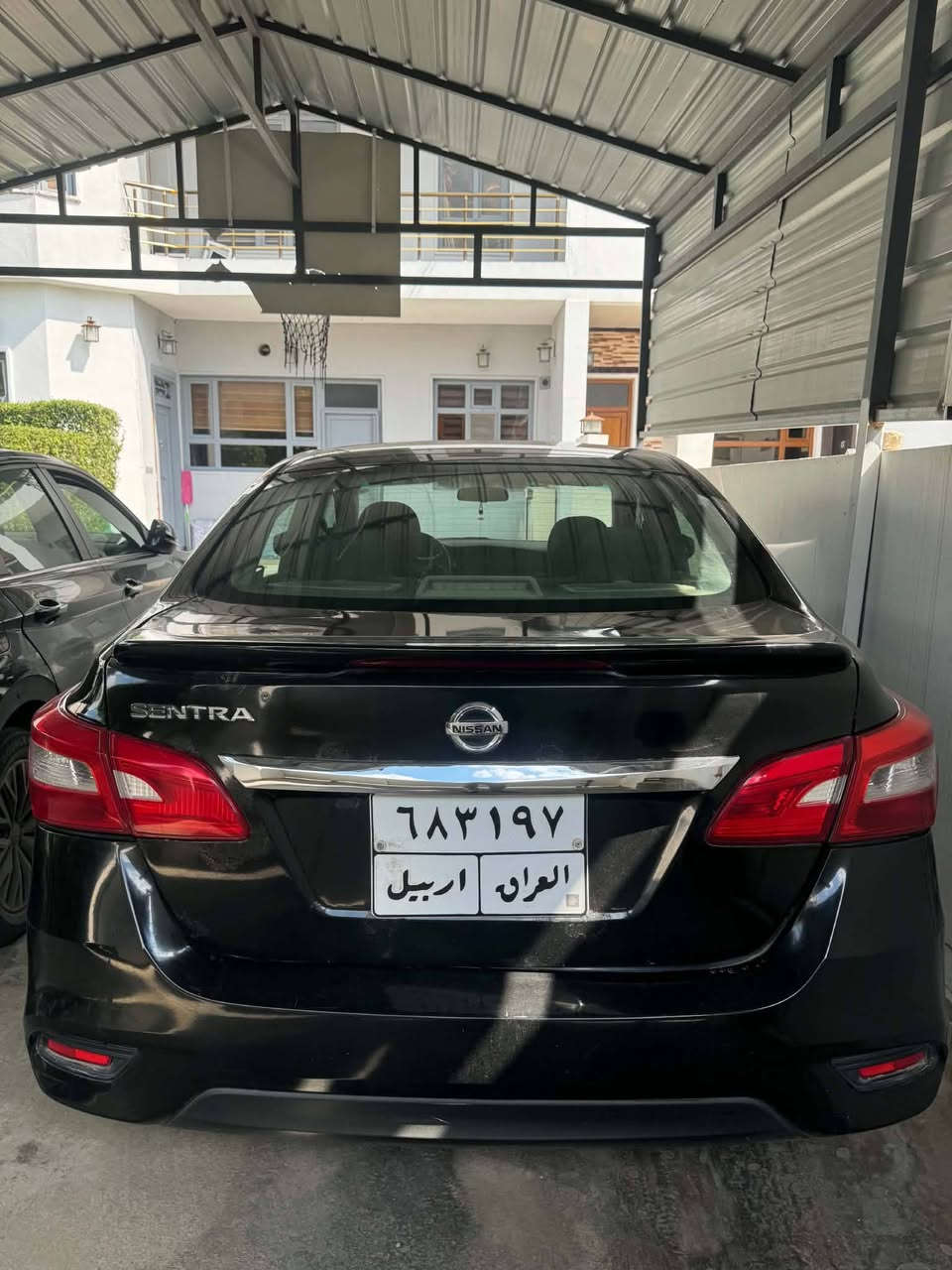 نسان سێنترا 2019
مواسفات S 
یەک پارچەی بۆیاغە لەگەڵ سێ تعدیلی گچکە
گێڕ و مەکینە بەشەرت 
سەنەوی ژینگەی نوێیە
120 کم ڕۆیشتوە
نرخی 103 مەجال
سیارەکە ماڵەوەیە هی معرزان نیە 
ژمارەی خاوەنی 
***********
