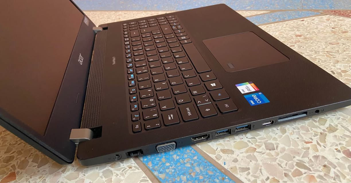 Core i5 1165G7

Ram:16go ddr4

Stokage:512go ssd

Ecran 15.6 fhd

Autonomie excellente أولاد تايمة, تارودانت


**إذا كنت صاحب هذا الإعلان وتريد حذفه لأي سبب، رجاءا أرسل رسالة إلى الدعم الفني**