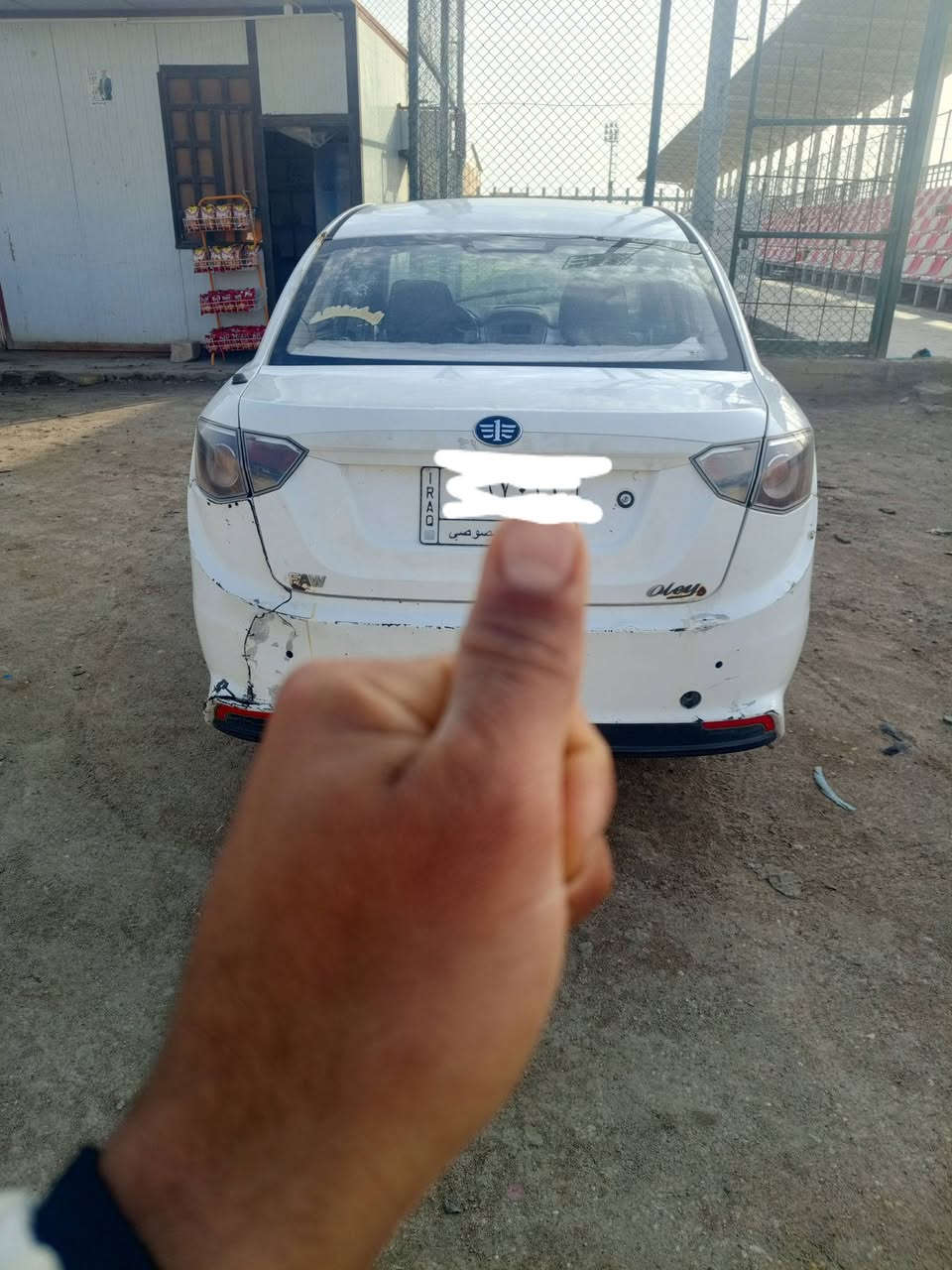 سلام عليكم سياره فاو موديل 15 سياره اصوليه تحويل ثاني يوم السياره كفاله بيه فقط طخات بدون خياس سياره نعمه من الله امحور كير او مكينه كورله بكاجو بل كارتون مصارلي شهر من شادهن كفاله كير او مكينه رقمه ذي قار  الماني (سعره 27 او بيه مجال )شراي احطك عله راسي مو شراي لا تعبني ولا تعبك 
هاذه رقمي وتصل ‏
واتساب او خط 
‪***********‬‏
