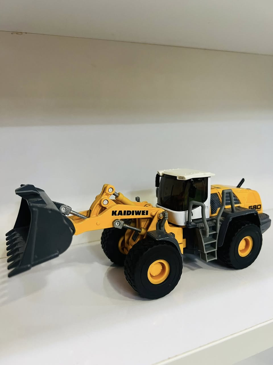 القياس : (1/50)
 السعر :20


**إذا كنت صاحب هذا الإعلان وتريد حذفه لأي سبب، رجاءا أرسل رسالة إلى الدعم الفني**