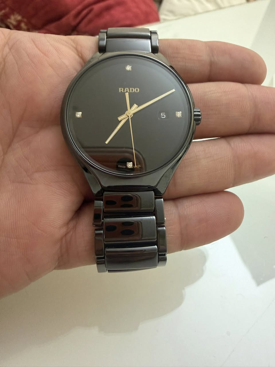 ساعه سويسريه اصليه 100% نوع رادو موديل حديث سيراميك بالكامل مينا الماس قطر 40 زجاج كريستال زفير مقاوم للخدش قفل فراشه تيتانيوم  السعر 350 دينار للتواصل على الخاص او على الرقم  0785261118


**إذا كنت صاحب هذا الإعلان وتريد حذفه لأي سبب، رجاءا أرسل رسالة إلى الدعم الفني**