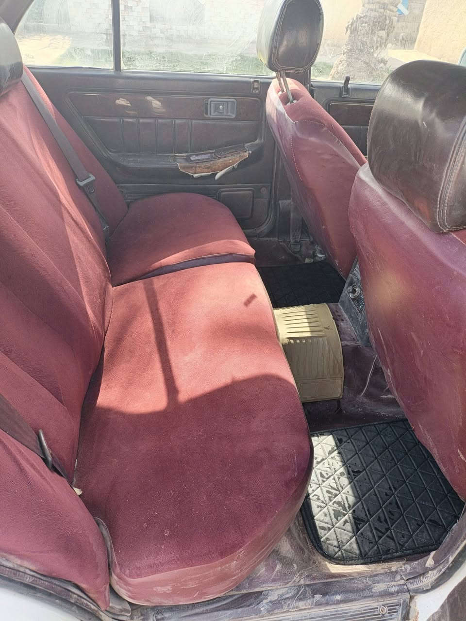 سلام عليكم بونتيشا موديل 94 مكفوله كير ومكينه وحداديه جديده كهربائيات كله شغال  خياسات بسيطات كلش تايرات ثنين جديد وثنين نص عمر دوشمه جديده بس بطاين البيبان يرادهن ترتيب شويه  رقم انكليزي سنويه لل29 بسمي مكاني ديوانيه محرك مسكر بلادي 2000 أوتو السعر 30 وبيها مجال


**إذا كنت صاحب هذا الإعلان وتريد حذفه لأي سبب، رجاءا أرسل رسالة إلى الدعم الفني**