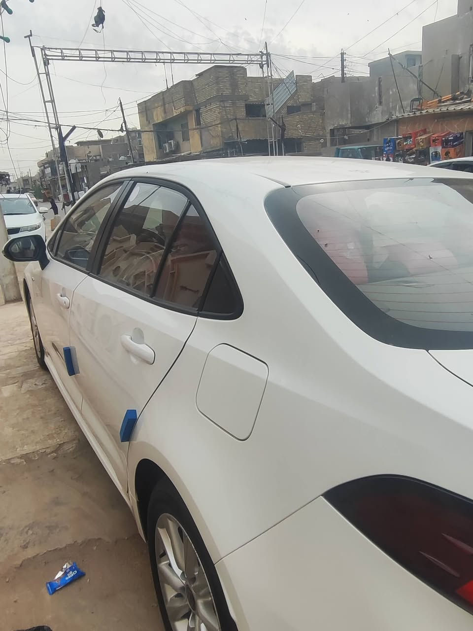 كورلا 2024 هايبرد
عداد المسافة 23K
سيارة مكفولة كفالة عامة من الضربة والصبغ والبارد 
فول مواصفات جلد +كشن كهرباء +سبايدر خلفي+باقي المواصفات معروفة
مكاني بغداد الامين الثانية السعر 145
***********
