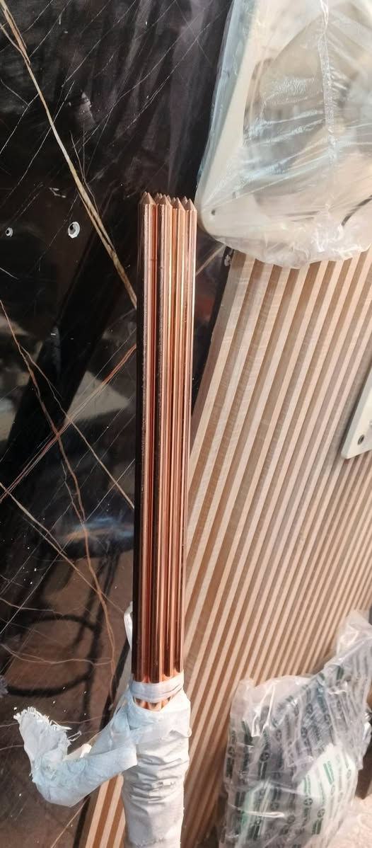 شيش ايرث مغلون جديد مع القفايص
سمك 2 ملم/1*12 السعر 2500 دينار//العدد 25قطعه

سمك 5 ملم /1*14 السعر 4000دينار //العدد 20قطعه

سمك 5 ملم /1*16 السعر 5500 الف//العدد 30 قطعه
***********
