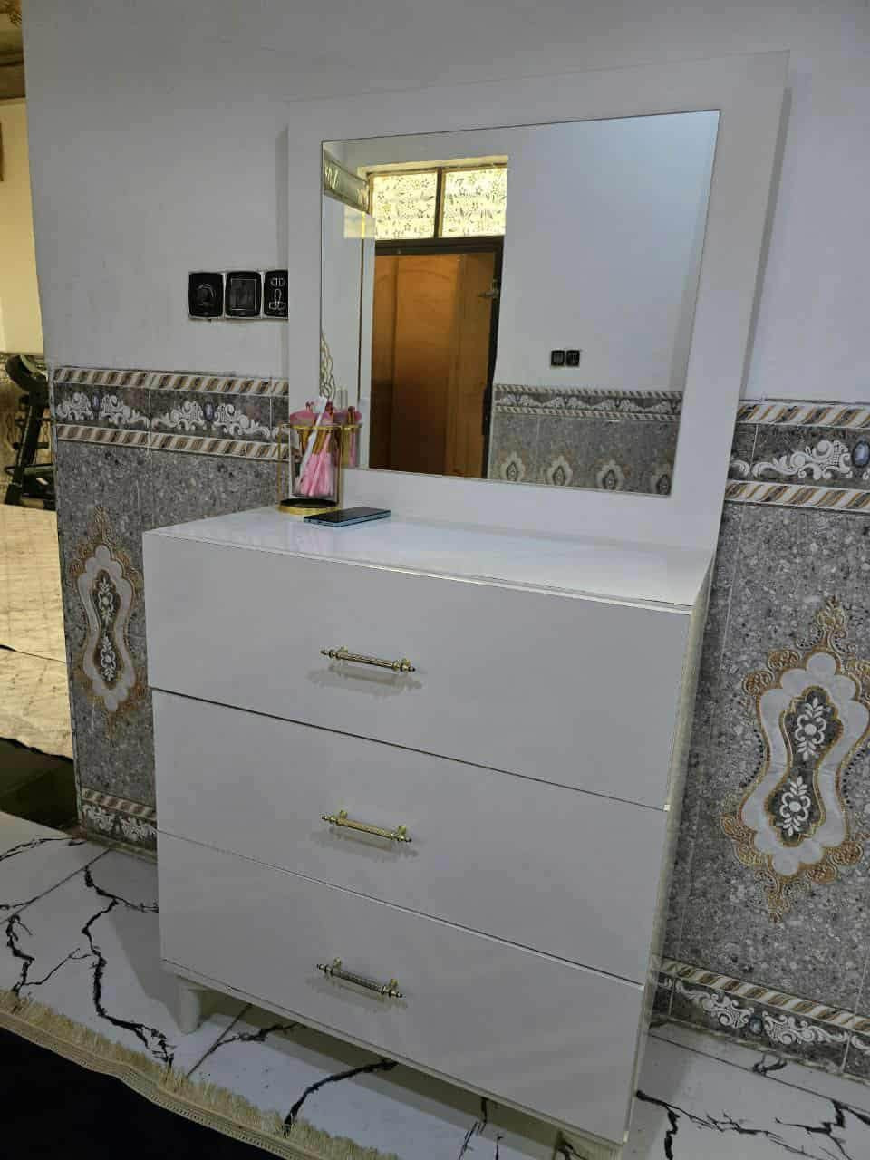 غرفه أخت الجديده ستعمال قليل مكنها نجف سعرها٥٥٠وبيها مجال الشراي يجي خاص


**إذا كنت صاحب هذا الإعلان وتريد حذفه لأي سبب، رجاءا أرسل رسالة إلى الدعم الفني**
