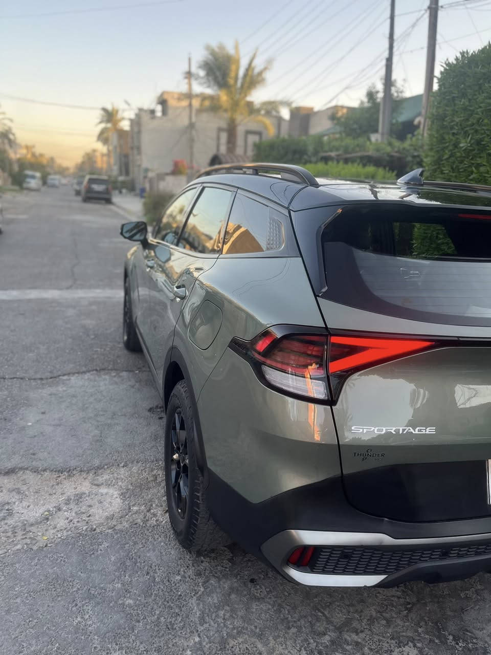 سبورتج اكس برو 2023
فول مواصفات ١/١ اعلى فئة بالسبورتج
ماشيه 60الف كيلو متر 
خمس كامرات
بانوراما 
شاشة كاملة متصلة مع ثيمات متغيرة 
مود درايف 
كشنات خزن ميموري 
كشنات تدفئة تبريد
سستم صوت هارمن كاردن
حساسات امامي و خلفي و رادارات
توقف ذاتي 
جنطة كهرباء 
وبعد بيها هواي مواصفات
الضرر / جاملغ وبنيد وشبر بل لغد 
 
للاستفسار/***********
مكاني بغداد
السعر 225
