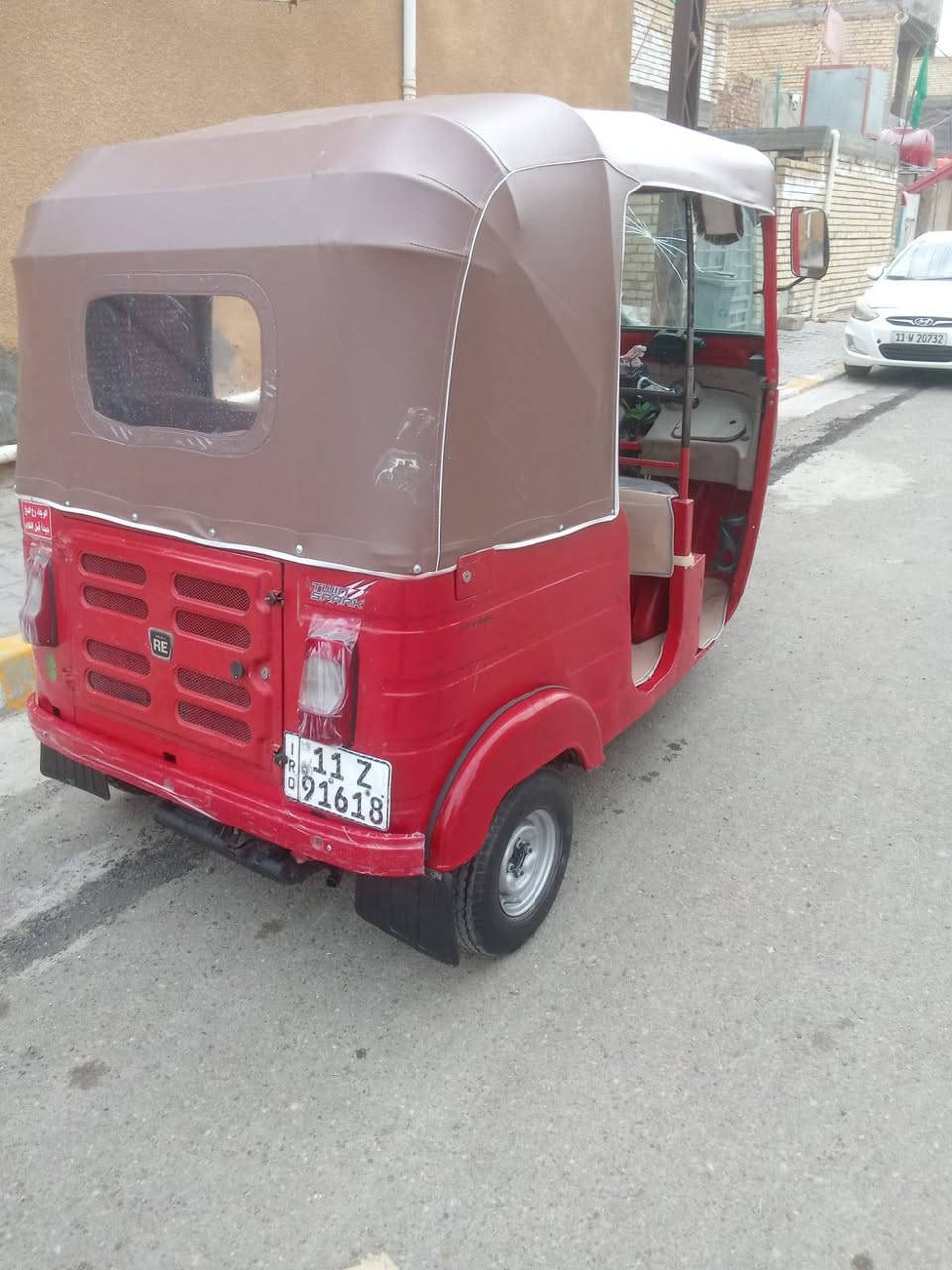 السلام عليكم تكتك للبيع موديل 2018 شهر 12 محسوبه ع 19 سنوية ورقم نكليزي تحويل ثاني يوم جاهزه عنوان بغداد الحسينيه الراشديه مكلف بنشر‏‪***********
