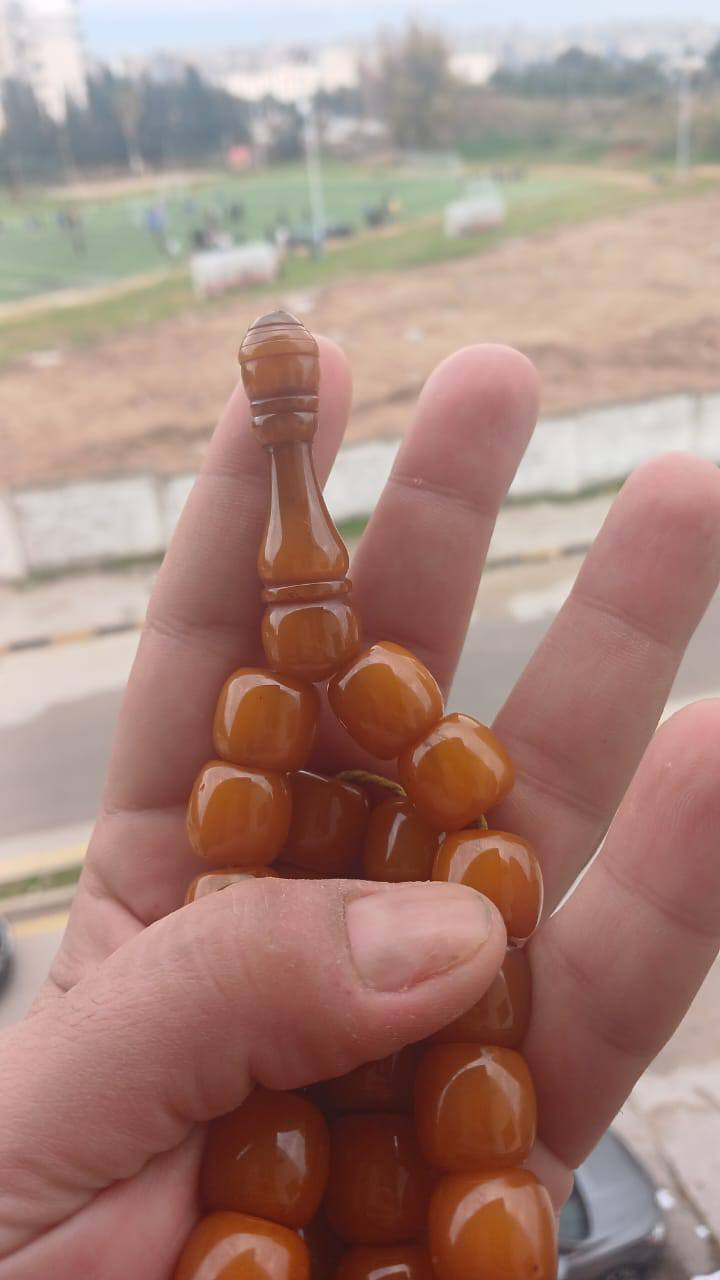 مسابح من زمن الاجداد خزين منزل
مسكي الماني انتيك بي خيط شويطة 
مع تمليكه الاساسية وكعب ميدنه من نوادر 
وزن المسباح 110 غرام صافي 
لون بسكوتي داكن 
عرق دمار بل كامل قطعة محروفة ونادرة الاقتناء


**إذا كنت صاحب هذا الإعلان وتريد حذفه لأي سبب، رجاءا أرسل رسالة إلى الدعم الفني**