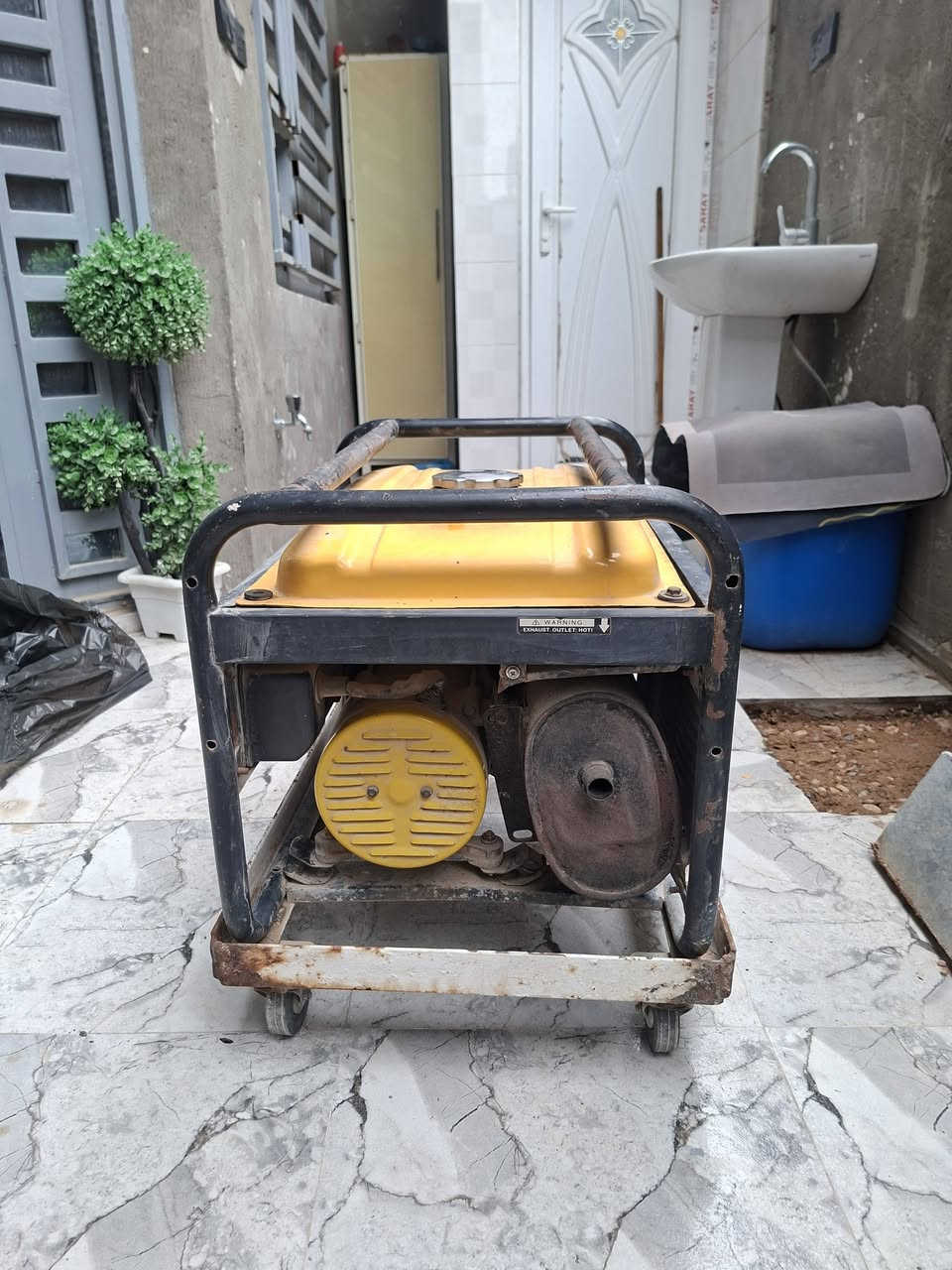 مولد استرا كوري باب اول    ١٠٠ وبي مجال بوش بستم داينمو استندر  ٠٧٧٢ ٤٩٠٥٥٦٨
