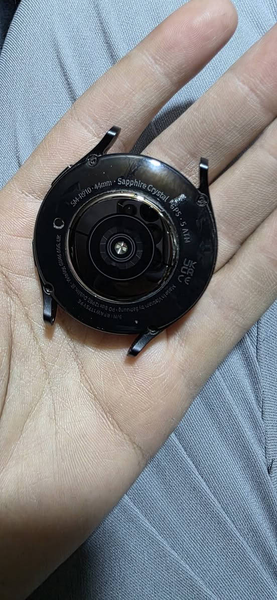 samsung watch 5
للبيع مستعملة قليل استخدامي الشخصي وياها درع عدد 2 واحد شفاف واحد اسود كاملة مع الملحقات رايدها ب 120 الف لا يوجد توصيل عنواني بغداد منطقة المشتل للاستفسار راسلني خاص او اتصل واتساب ***********
