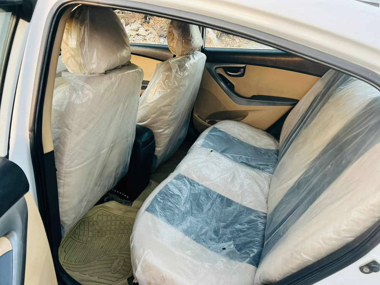 النتراء موديل 2011 شكل ال2012محرك 1800تبريد حداديه محرك شرط المكان نجف حي العسكري بيهة باب السايق نص صبغ والجاملغ الخلفي بي بارد والجاملغ الامامي مبدل رقم اربيل نكليزي سنويه 2030 تحويل وكاله مو مشكله سعر 110بيه مجال


**إذا كنت صاحب هذا الإعلان وتريد حذفه لأي سبب، رجاءا أرسل رسالة إلى الدعم الفني**