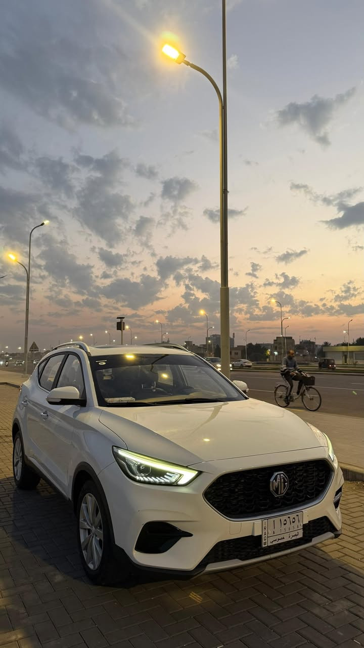 السلام عليكم
للبيع سيارة ام جي زد اس موديل 2020 فول مواصفات مكينة 1.5L بانوراما ، حساسات خلفية ، كامرة خلفية ، كشنات جلد ، تبريد قطعتين ، تحكمات ستيرن ، شاشة بلادية ابل كاربلاي ، اضائة امامية عالي ناصي LED بلادي ، اضائة خلفية LED 
السيارة ماشية 41 الف قابل للزيادة البسيطه كل تبديلات الدهن تم اجرائها بمركز الصيانة بيها بعض الملاحظات 
مكان السيارة ( البصرة - الحكيمية )
السعر 11,500$ و بيه مجال حك الجيه
متواجد فقط واتساب
***********
