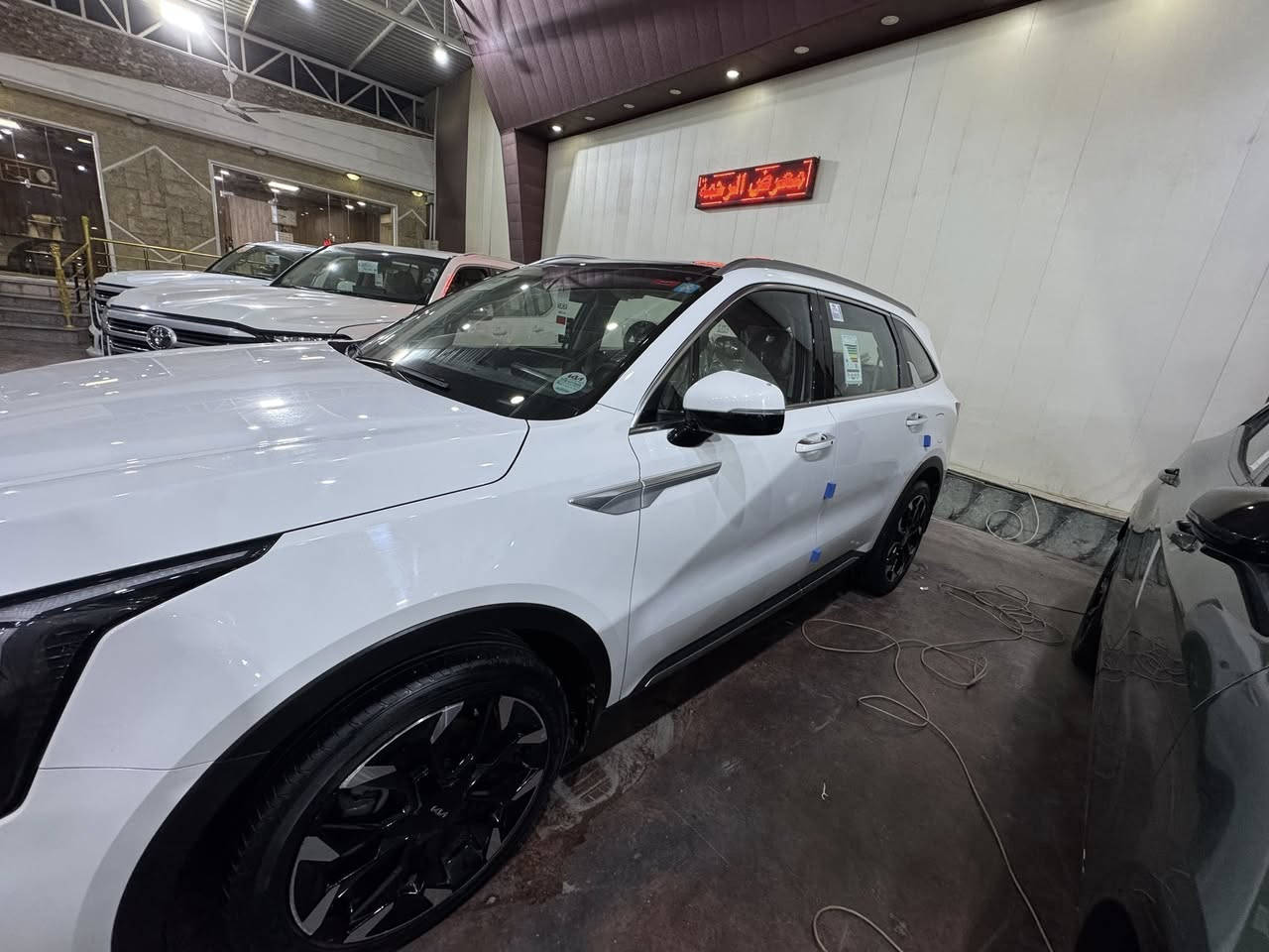 كيا سورنتو 
موديل 2024
بانو روما 
كشن كهرباء 
تبريد قطعتين
شاشة
ماشية35
كراسي جلد 
7راكب 
السعر257
العنوان :البياع معارض البياع 
التواصل
***********
