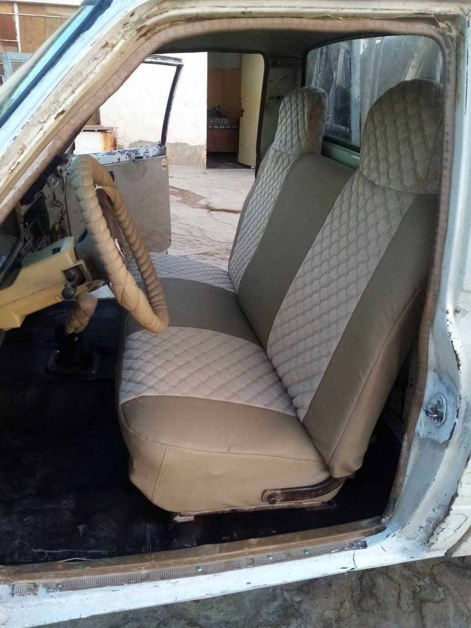 السلام عليكم
بيكم 80 رقم صدامي نينوئ كابون بانزين موجود مكاني بعشيقه السعر 20 وبي مجال

***********
