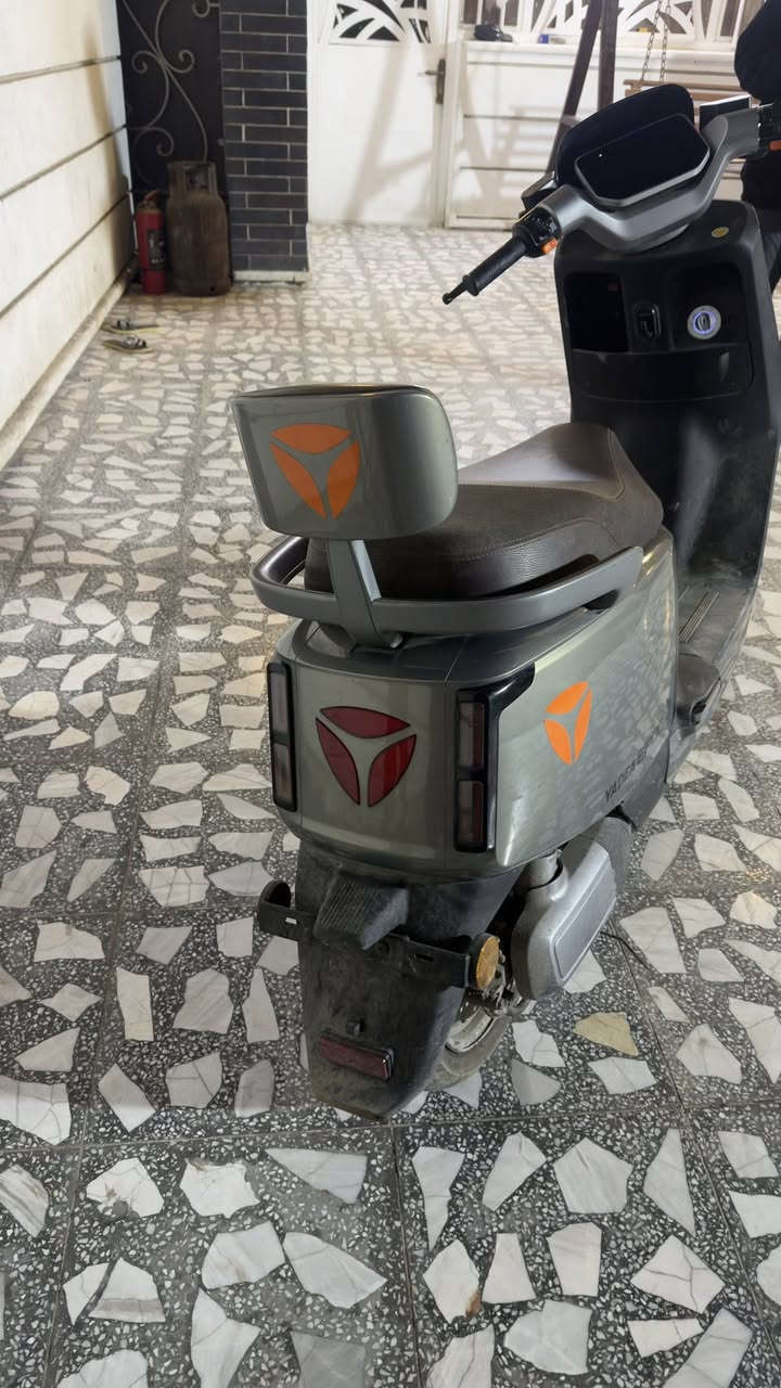 ايبوك من شركة ياديا
ماشيه 2000
تمشيك بالشحنة الوحدة 100 كيلو
سعر مليون


**إذا كنت صاحب هذا الإعلان وتريد حذفه لأي سبب، رجاءا أرسل رسالة إلى الدعم الفني**