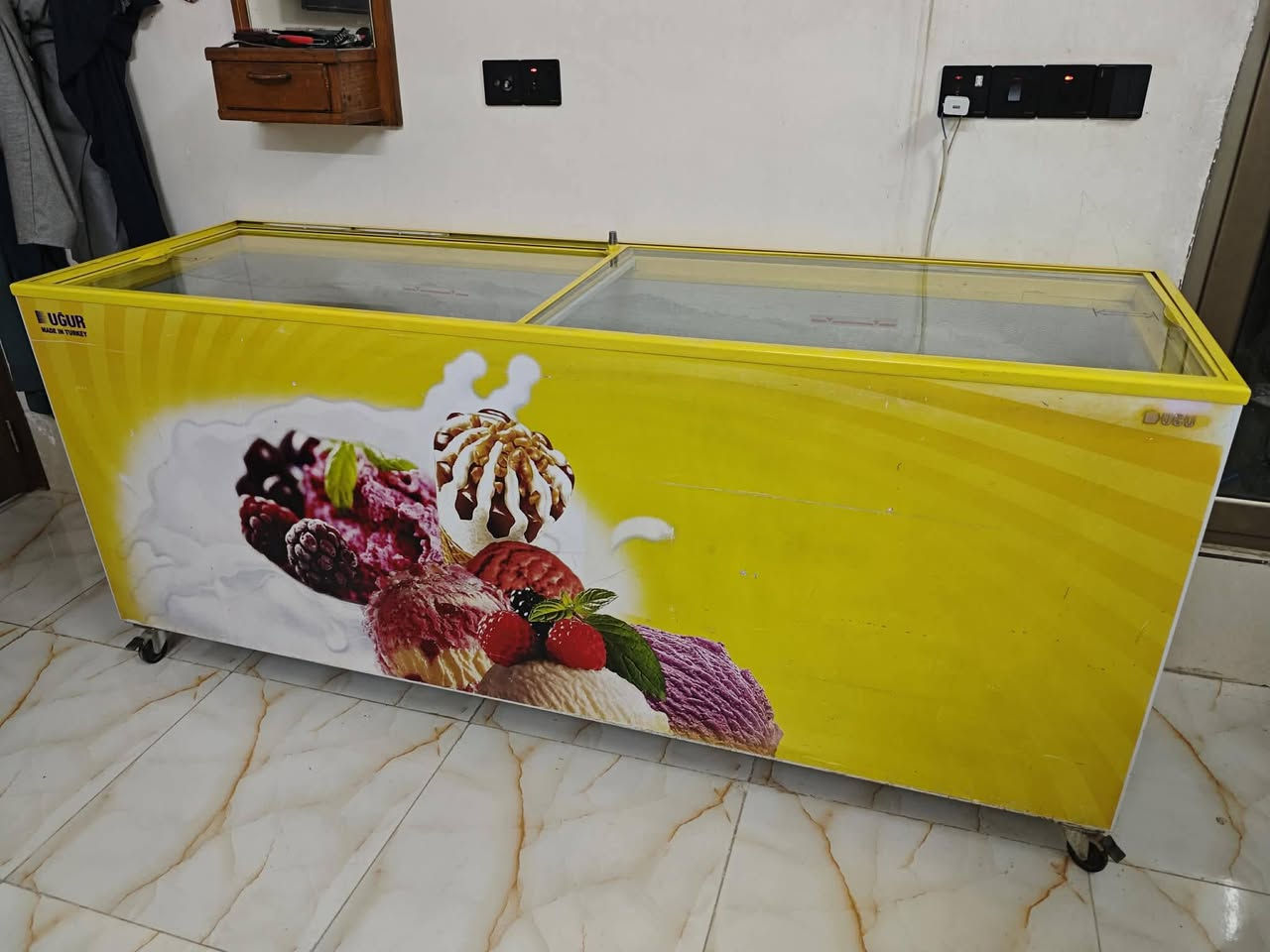 اللبيع شغالات بلادي شرط ***********
